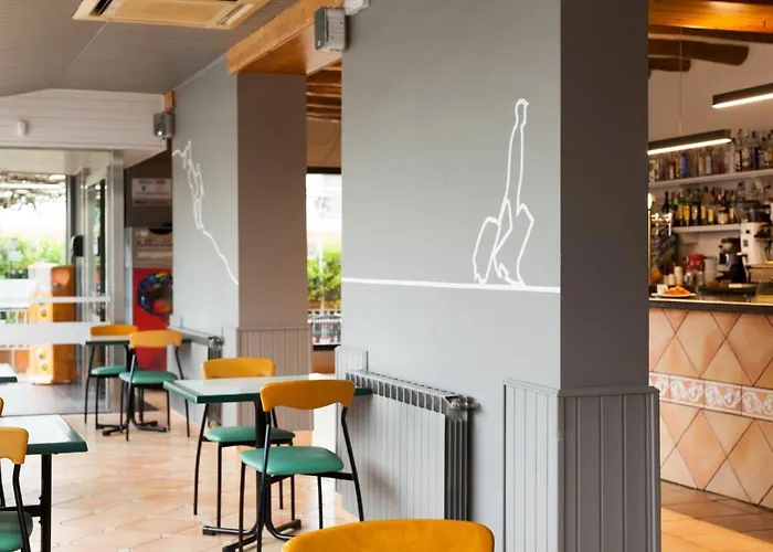 Restaurant Roma بيت ضيافة 2*