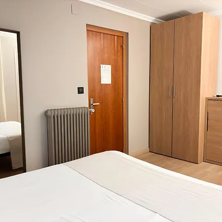 Guest house Restaurant Roma 3*